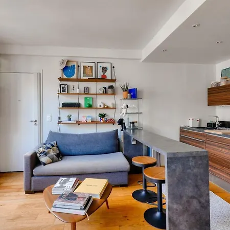 Cozy For 2 In Republique - 3 Apartment *