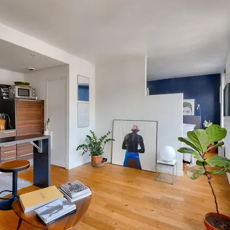Cozy For 2 In Republique - 3 Apartment *